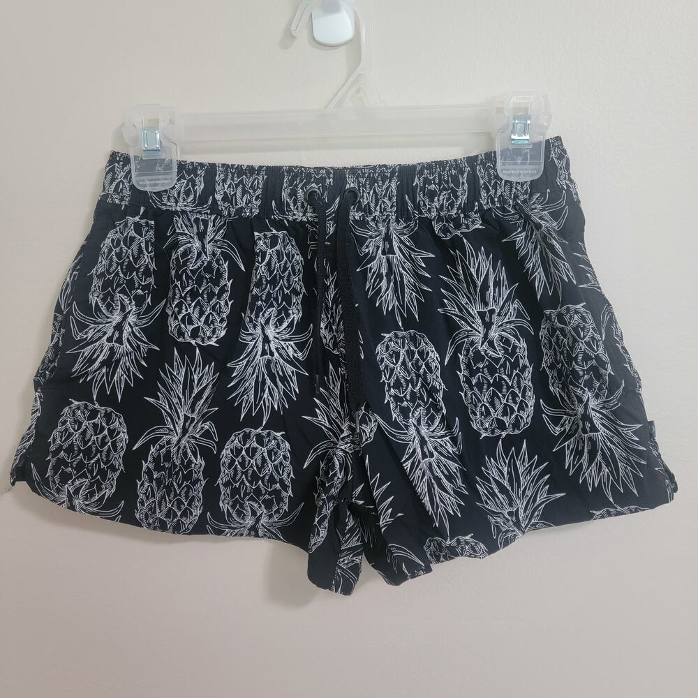 Lauren James Pineapple Black Shorts SZ Small